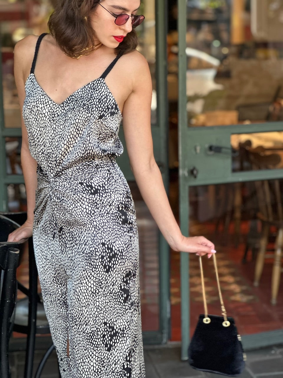 חצאית מקסי ונוס - לבן פרינט תנין