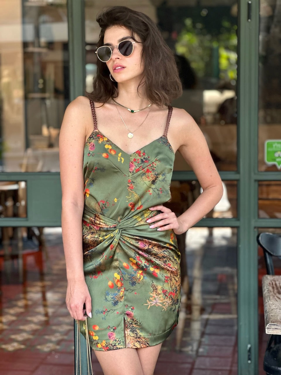 גופיית אתנה - ירוק זית