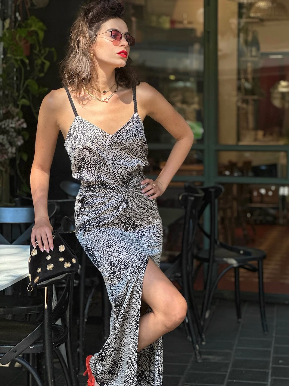 חצאית מקסי ונוס - לבן פרינט תנין