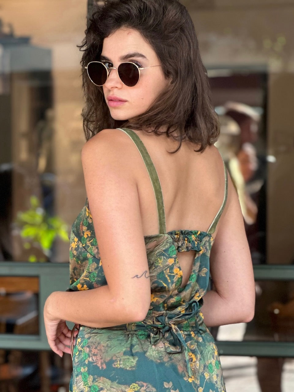 גופיית אתנה - ירוק בקבוק