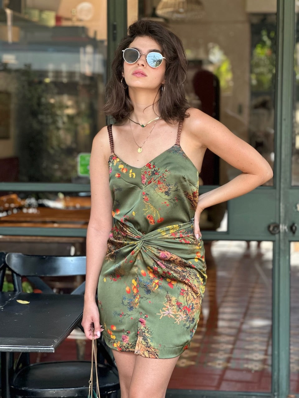 גופיית אתנה - ירוק זית