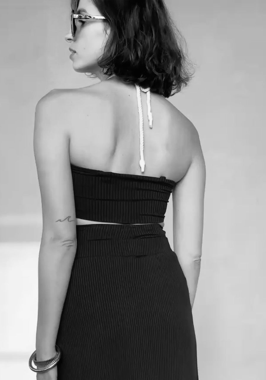 טופ אלכס - שחור