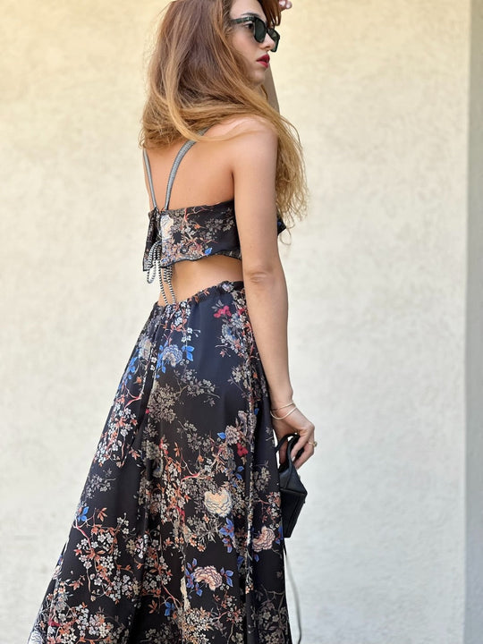 שמלת כרמן - שחור פרחים צבעוניים