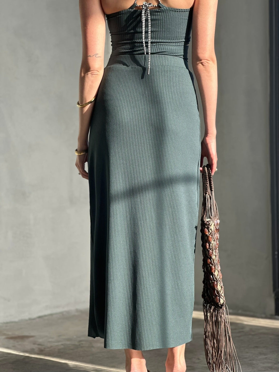 חצאית אלכס - ירוק בקבוק