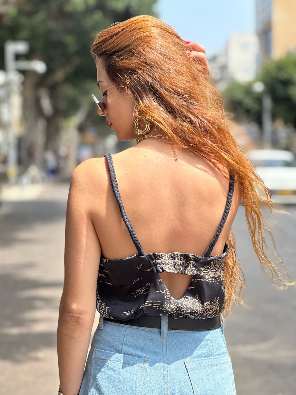 גופיית אתנה - שחור מצויר