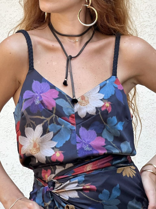סט חצאית פלמה + גופיית אתנה - שחור דהוי פרחוני