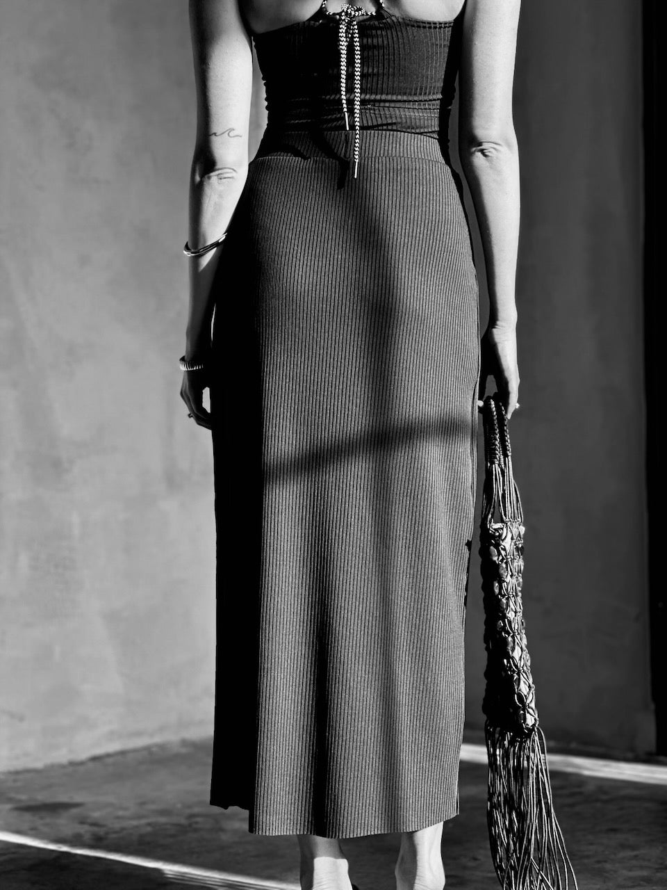 חצאית אלכס - שחור