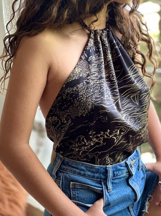 טופ קירה - שחור מצויר