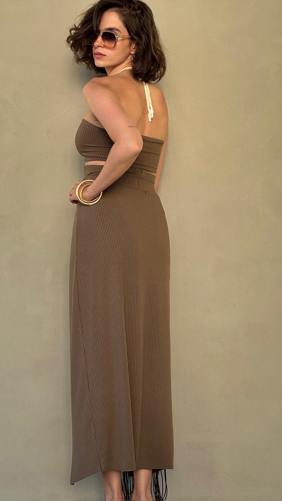 חצאית אלכס - מוקה זית